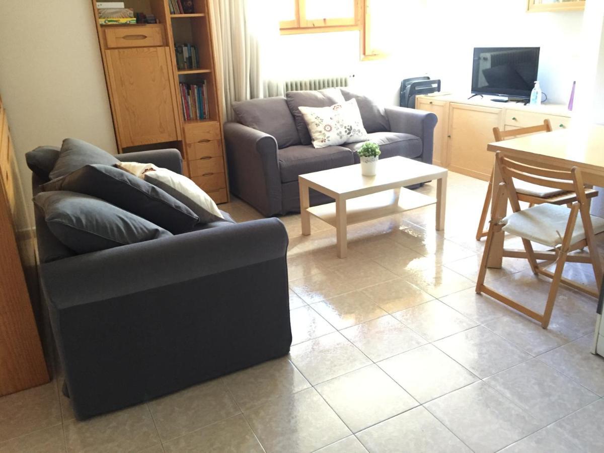 Atico En Biescas Con Piscina, Tenis Y Barbacoa ภายนอก รูปภาพ